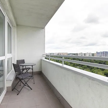 Lägenhet Sierpinskiego 1a - With Balcony & Desk - Remote Work By Renters Warszawa